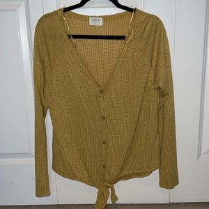 Long sleeve button tie shirt